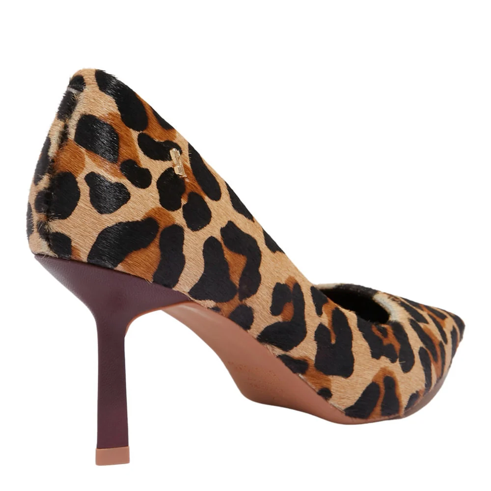 Scarpin Couro Animal Print Onça Bico Fino - vista 3 de 3