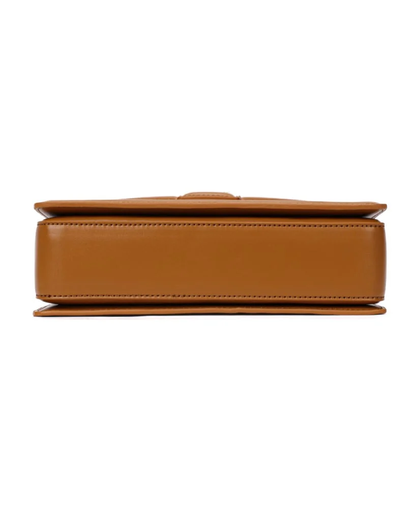 Bolsa Envelope Caramelo Soft Alça Corrente Transversal - vista 6 de 7