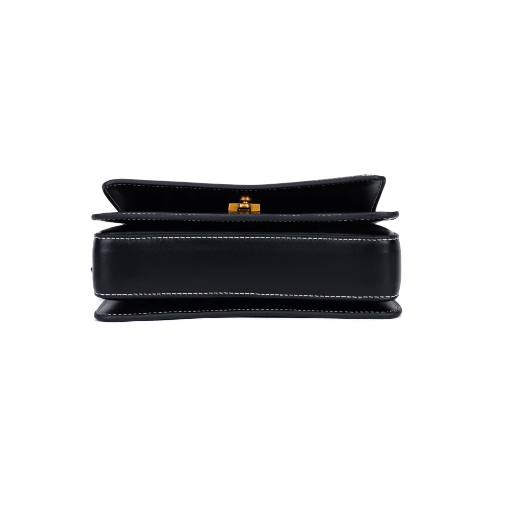 Bolsa Material Soft Preto - vista 5 de 6