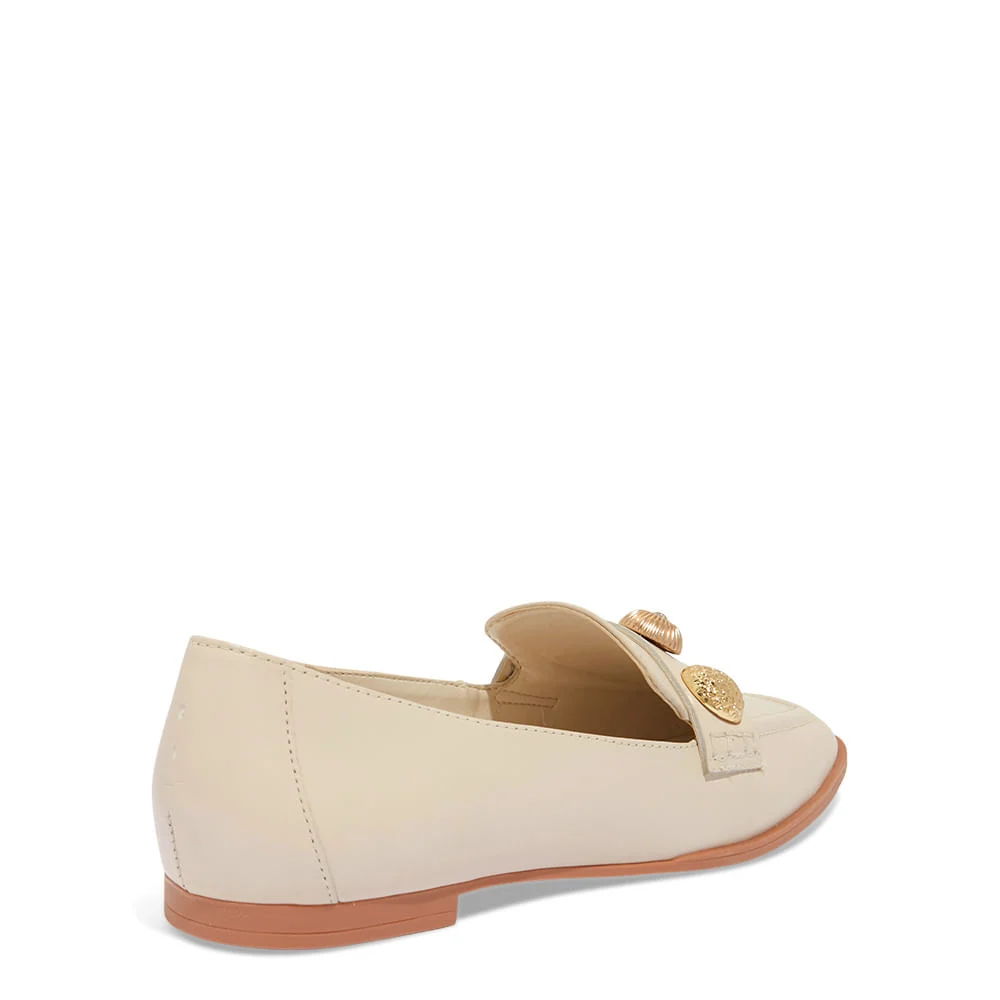 Mocassim Couro Nobre Soft Off White Bico Quadrado - vista 3 de 4