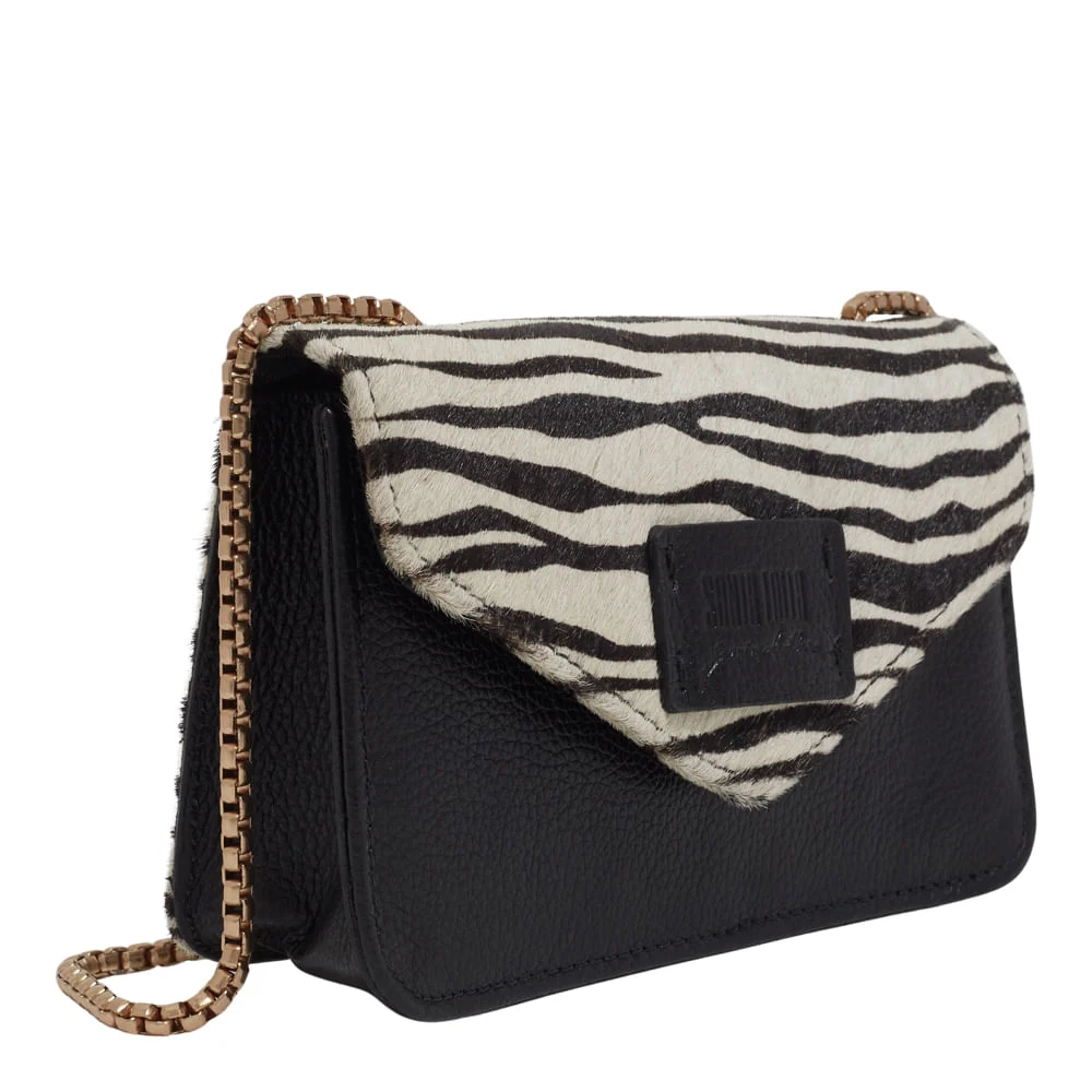Bolsa Pequena Couro Estampa Animal Print Zebra Alça Transversal Corrente - vista 2 de 4