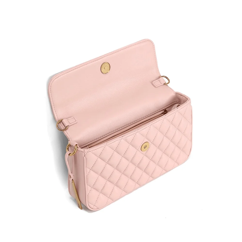 Bolsa Matelassê Soft Rosa Alça Transversal Corrente - vista 3 de 4