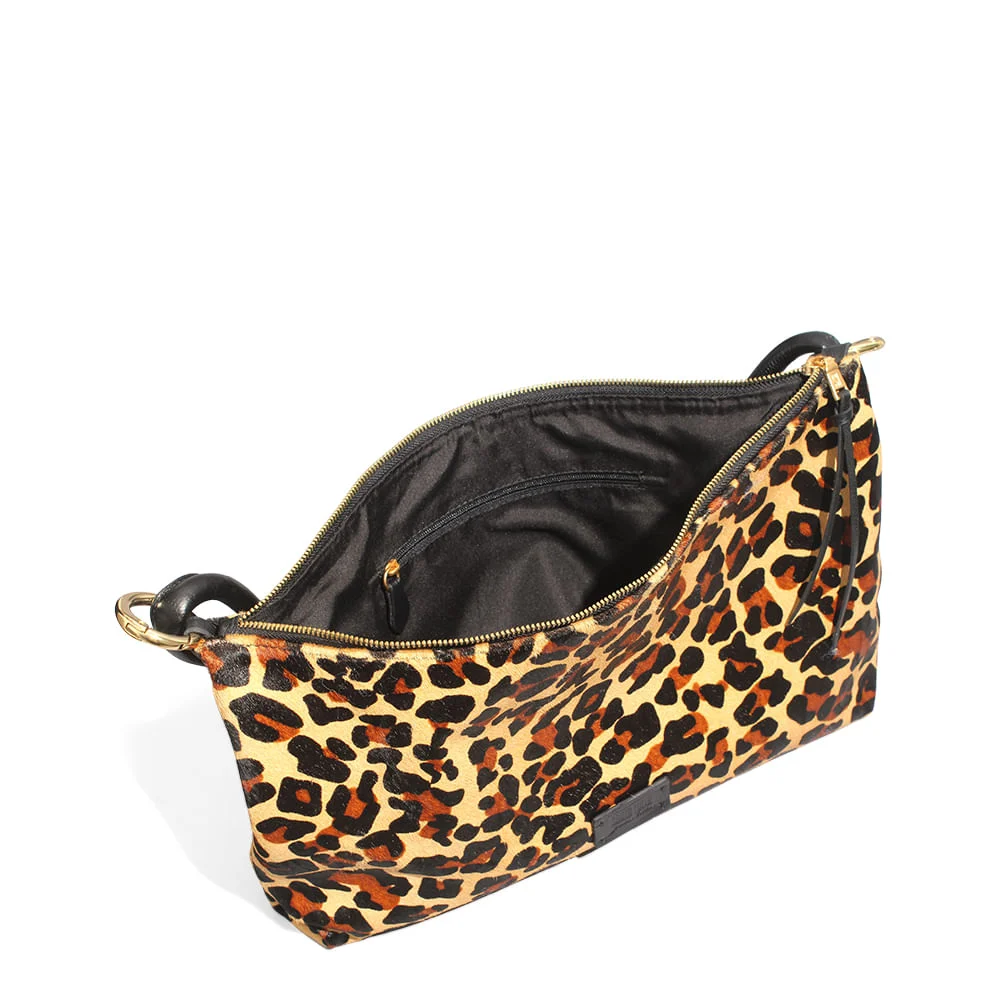 Bolsa Couro Estampa Animal Print Pelo Onça Alça De Ombro - vista 3 de 3