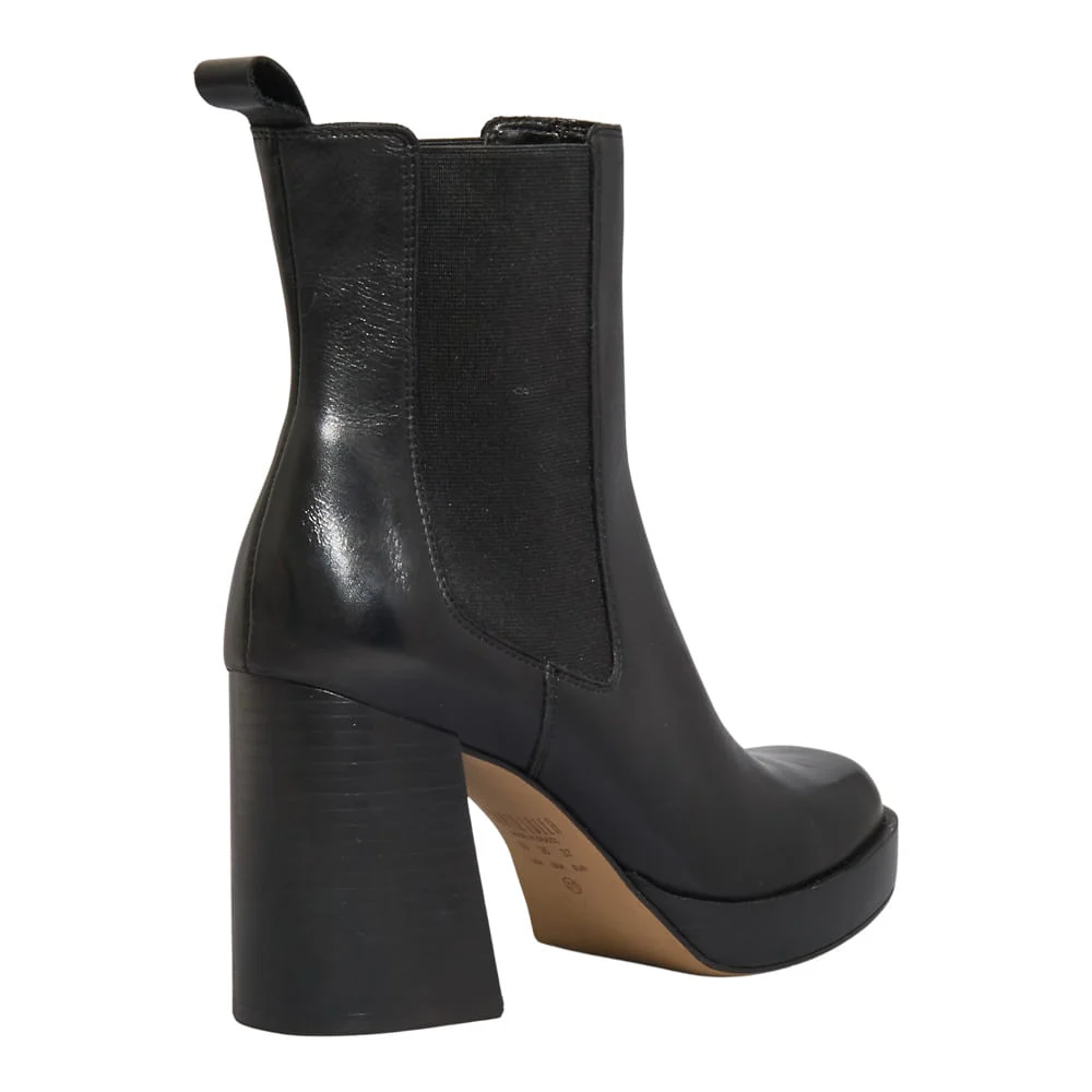 Bota Chelsea Couro Preto Salto Grosso - vista 4 de 4