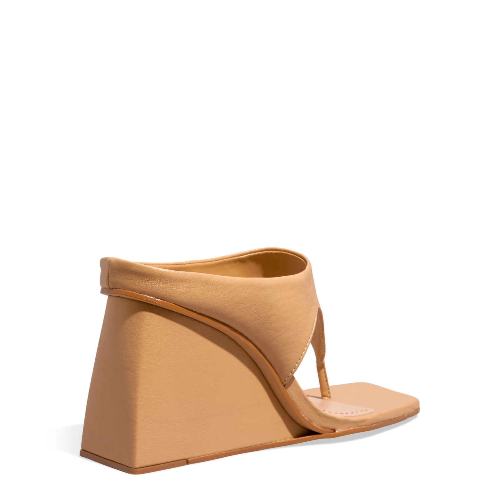 Mule Thong Anabela Napa Soft Bico Quadrado Bege - vista 3 de 3