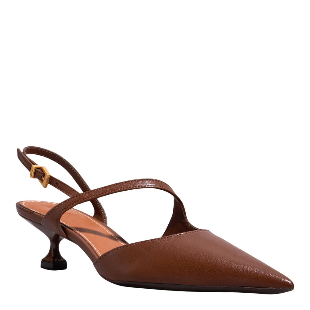 Scarpin Slingback Couro Pelica Soft Salto Taça Marrom Conhaque - vista 2 de 3