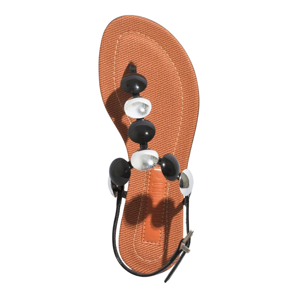 Rasteira Verniz Glossy Preta Tachas - vista 4 de 5