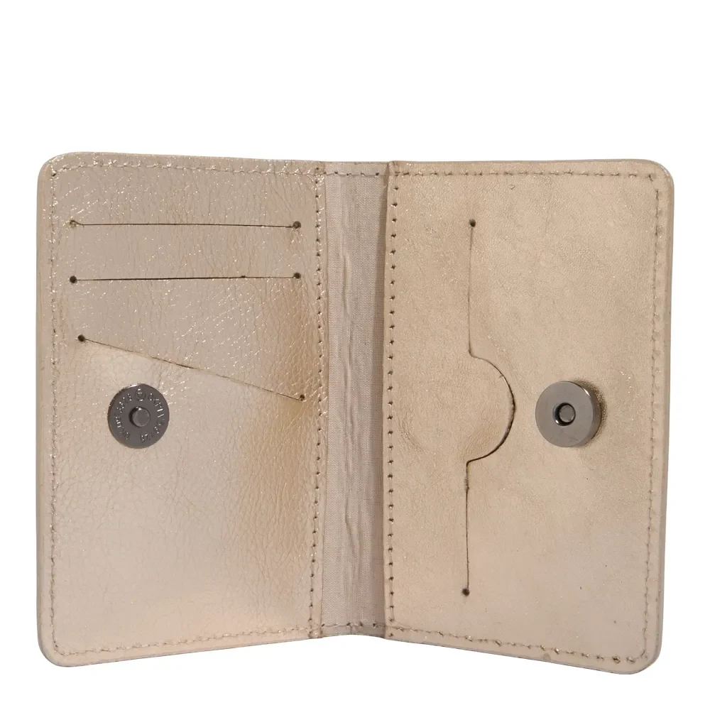 Porta Cartão Couro Metalizado Dourado - vista 3 de 3