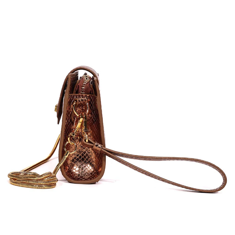 Bolsa Carteira Pequena Metalizada Cobre Alça Transversal Corrente - vista 4 de 7