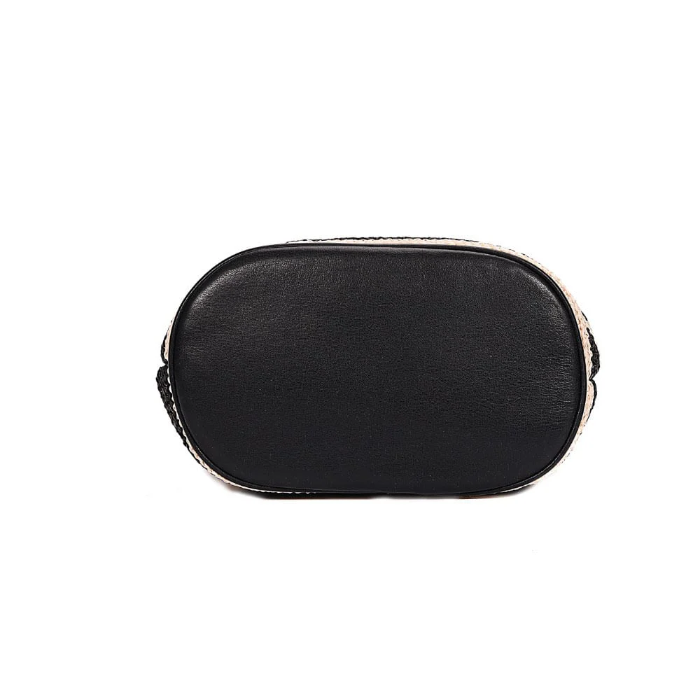 Bolsa Bucket Tramado Alça De Mão Listrada Preta a Branco - vista 7 de 8