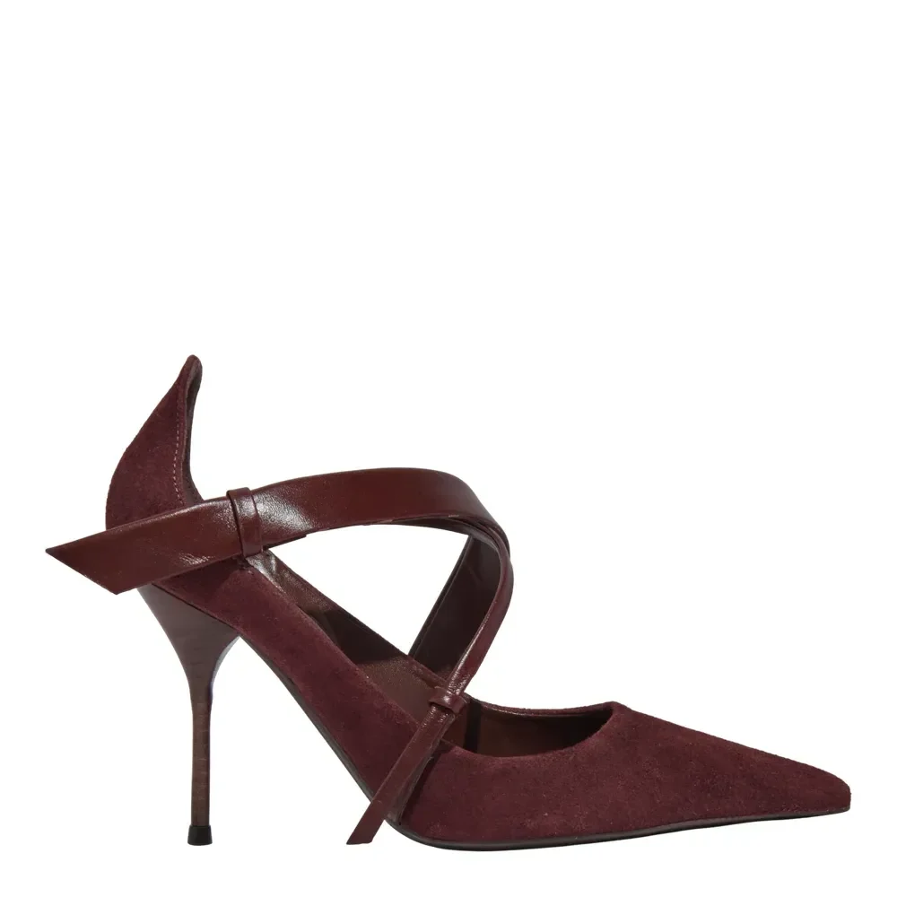 Scarpin Nobuck Marrom Dark Bico Fino Salto Agulha - vista 1 de 3
