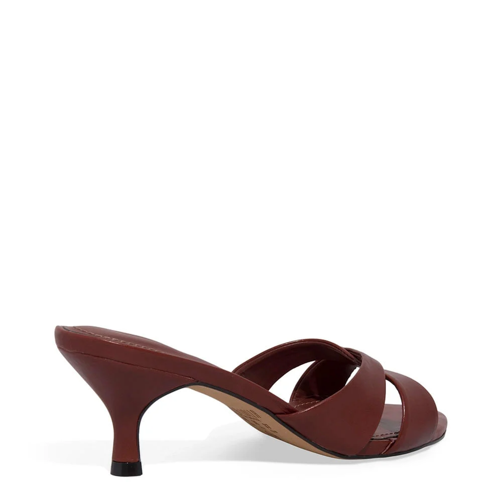Mule Couro Nobre Soft Tiras Cruzadas Salto Taça Marrom Terracota - vista 3 de 3
