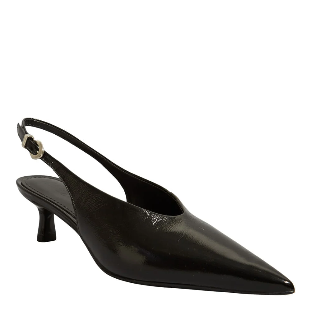 Scarpin Slingback Couro Pelica Soft Bico Fino Preto - vista 2 de 3