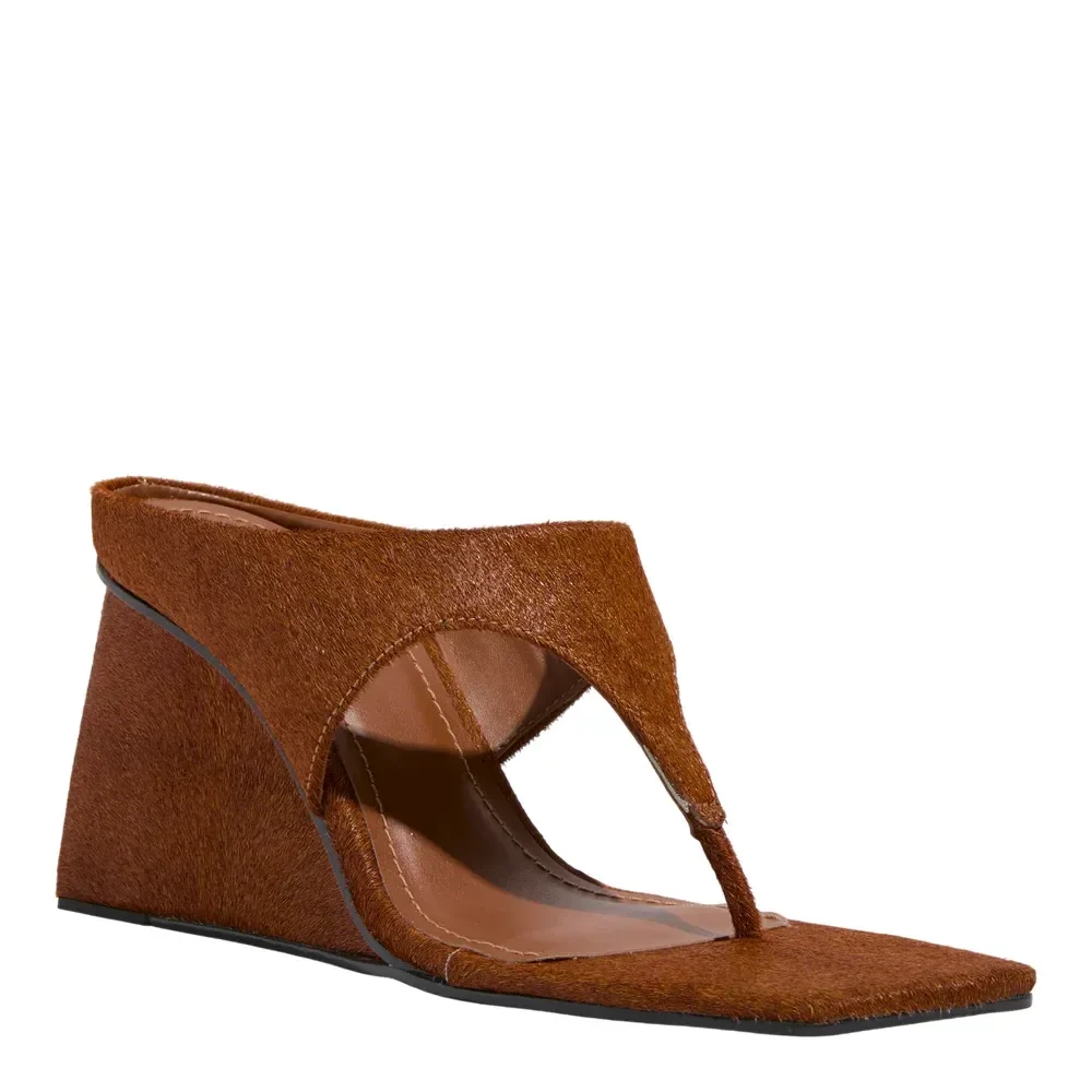 Mule Thong Anabela Pelo Liso Bico Quadrado Marrom Terracota - vista 2 de 3