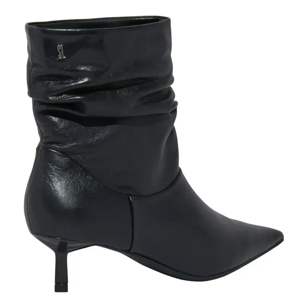 Bota Couro Nobre Cano Médio Slouch Preto - vista 4 de 4