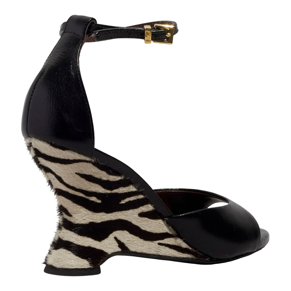 Sandália Peep Toe Couro Confort Preto Salto Anabela Animal Print Zebra Preto - vista 3 de 4