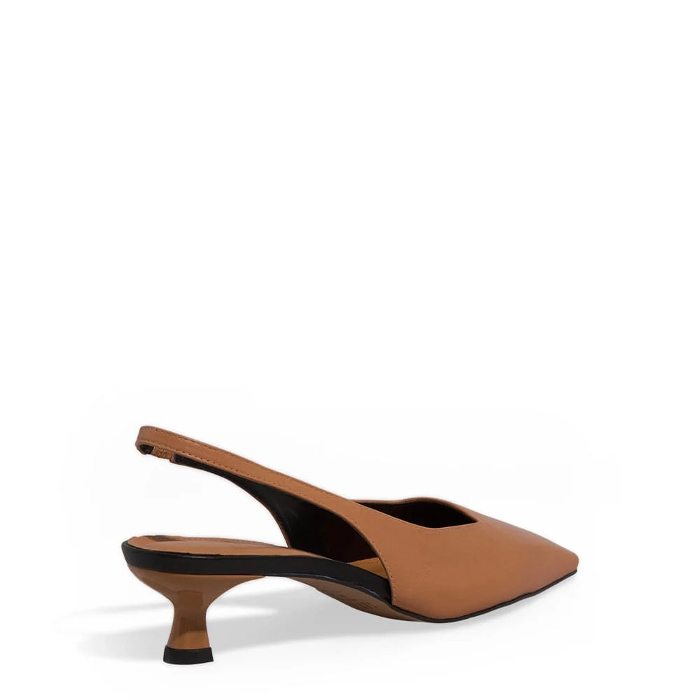 Scarpin Slingback Couro Bico Quadrado Caramelo - vista 3 de 3