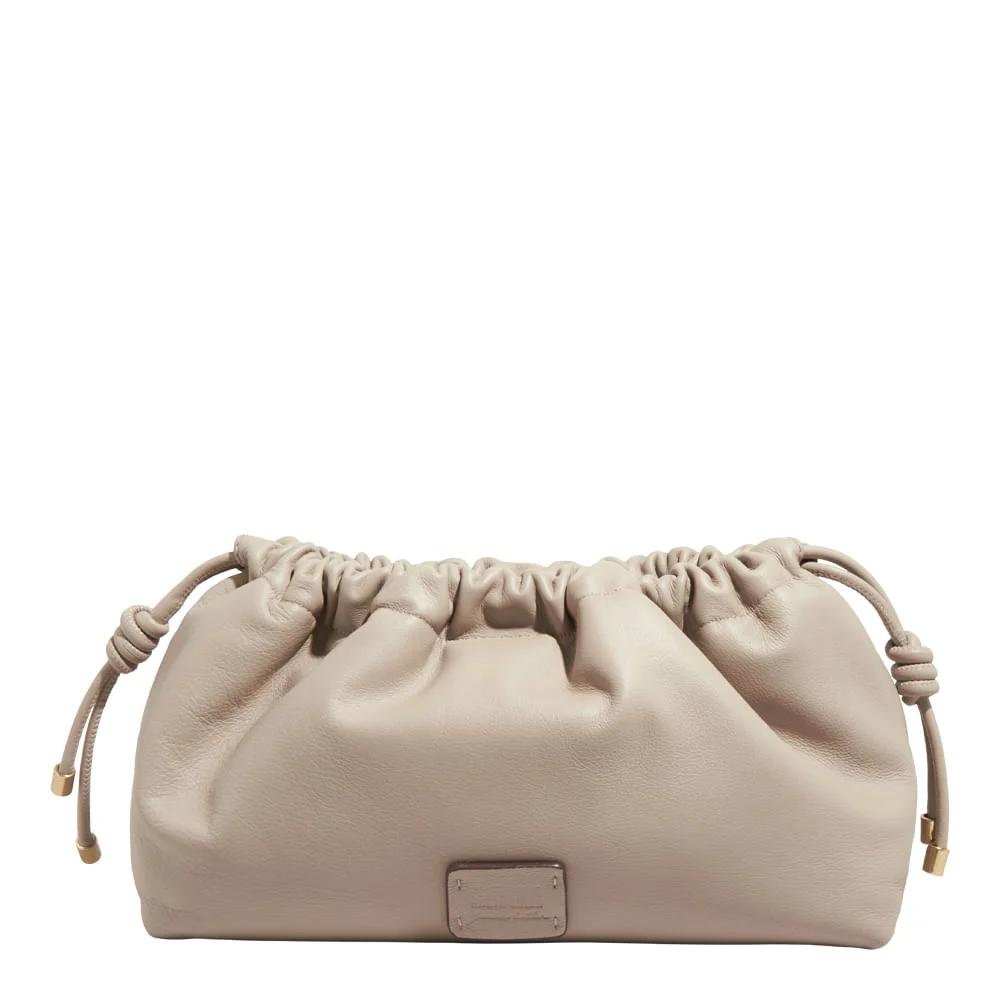 Bolsa Pequena Couro Soft Cinza Granito Alça Transversal - vista 3 de 5