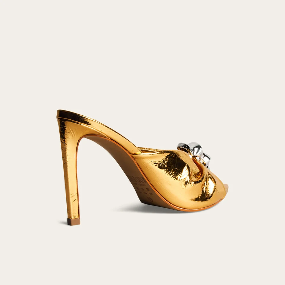 Tamanco Mule Metal Couro Metalizado Bico Folha Dourado - vista 2 de 4