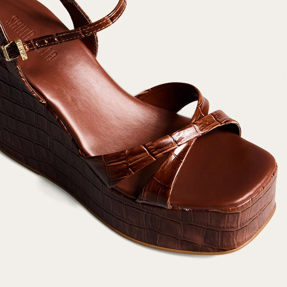 Sandália Plataforma Anabela Couro Croco Marrom Terracota - vista 3 de 3