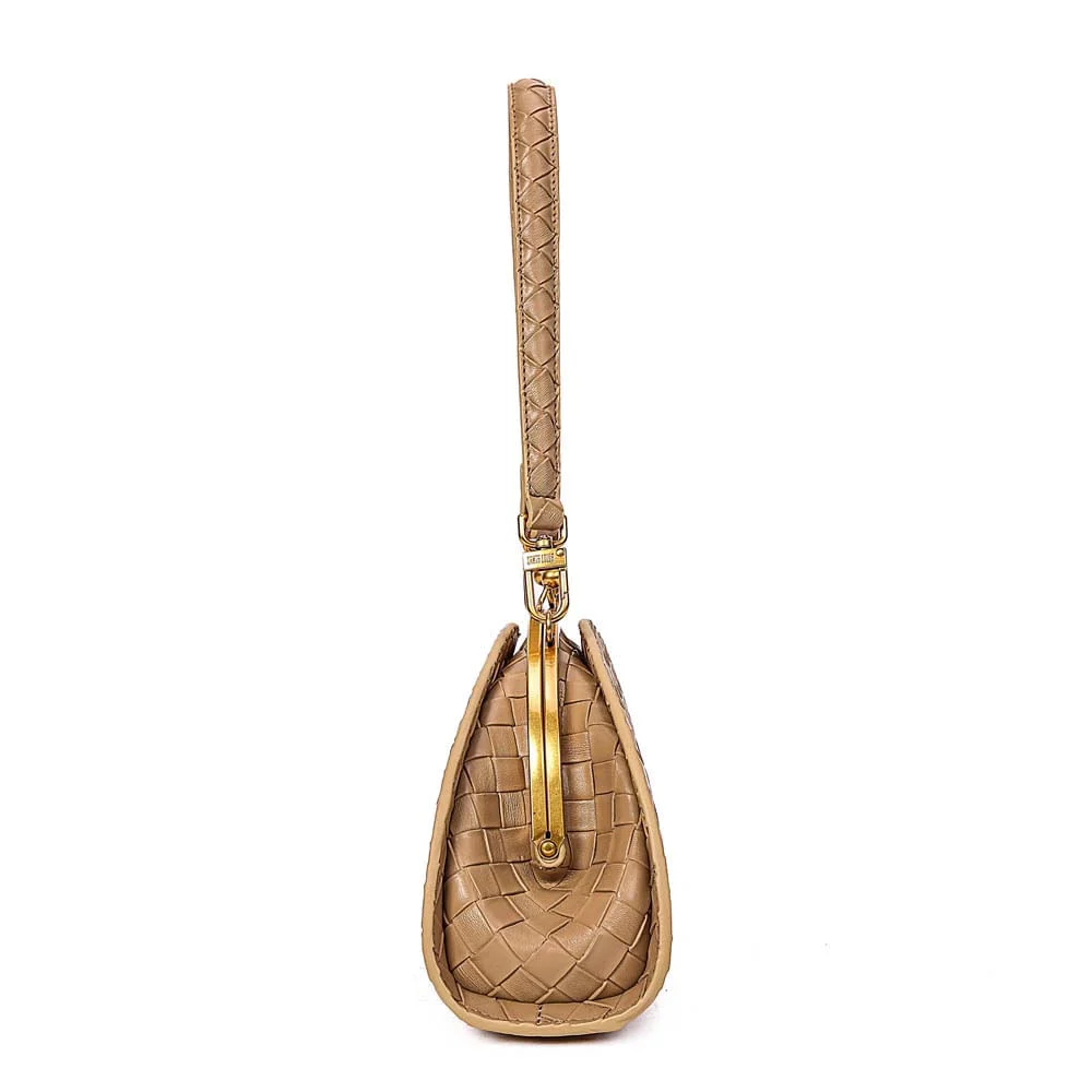 Bolsa Clutch Meia Lua Alça De Ombro Tressê Bege Areia - vista 6 de 9