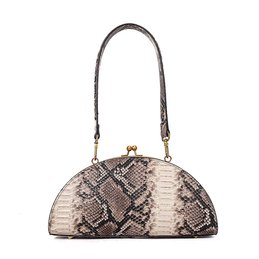 Bolsa Clutch Meia Lua Alça De Ombro Animal Print Cobra - vista 5 de 7