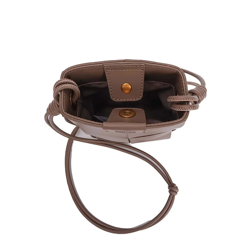 Bolsa Porta Celular Soft Transversal Cinza Fog - vista 7 de 8