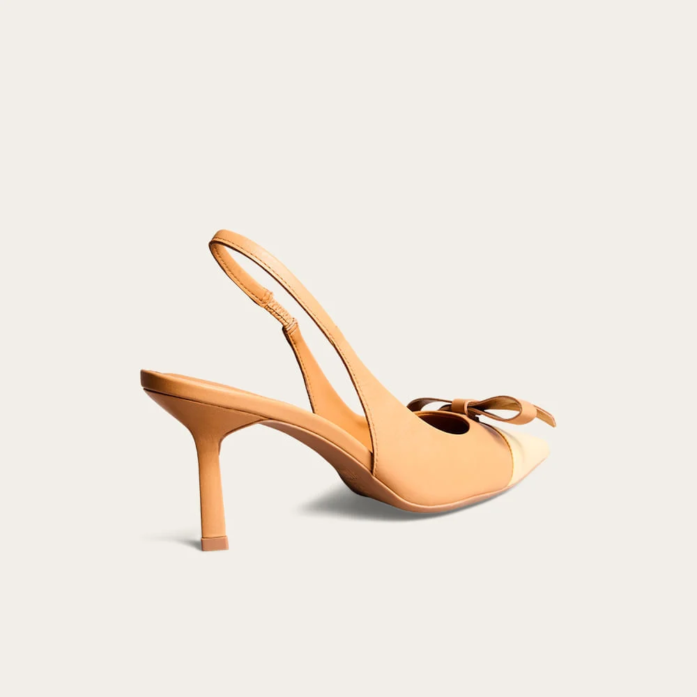 Scarpin Slingback Couro Pelica Caramelo Laço - vista 3 de 5