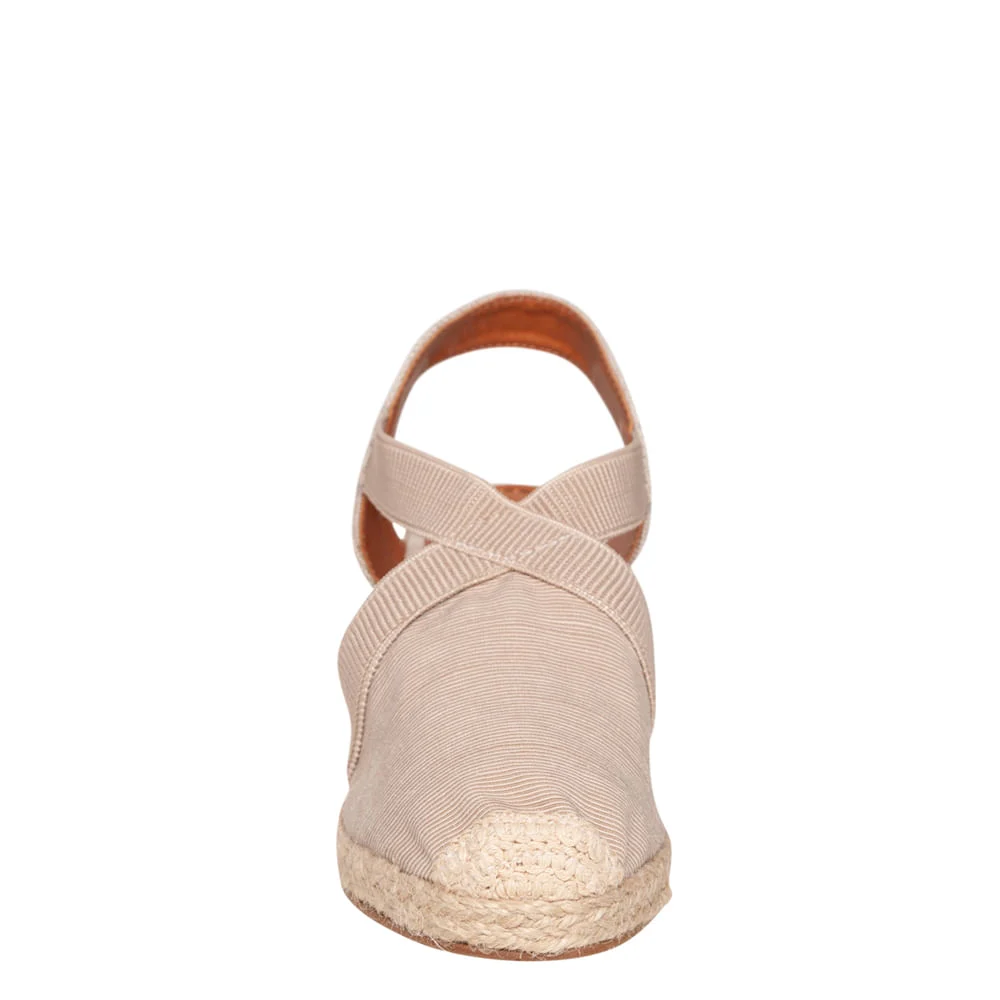 Sandália Espadrille Bico Crochê Bege Nude - vista 2 de 3