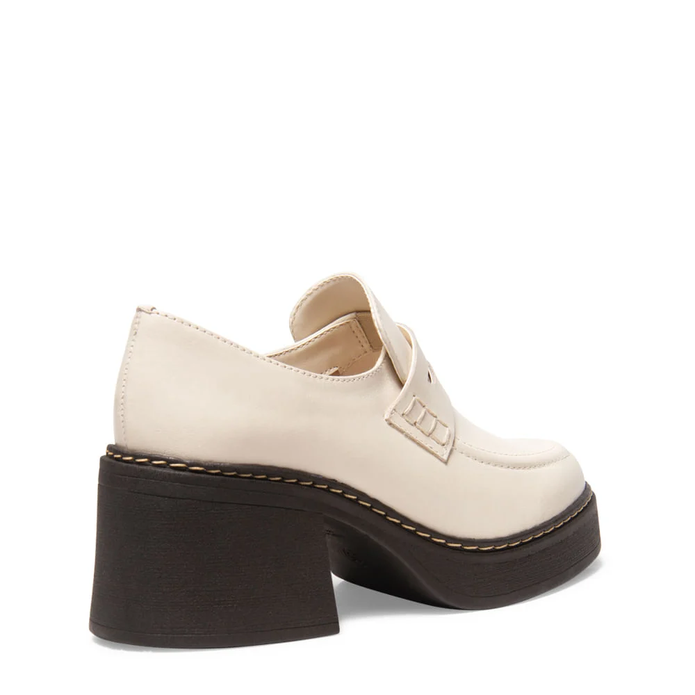 Sapato Mocassim Branco Couro Salto Bloco - vista 4 de 5