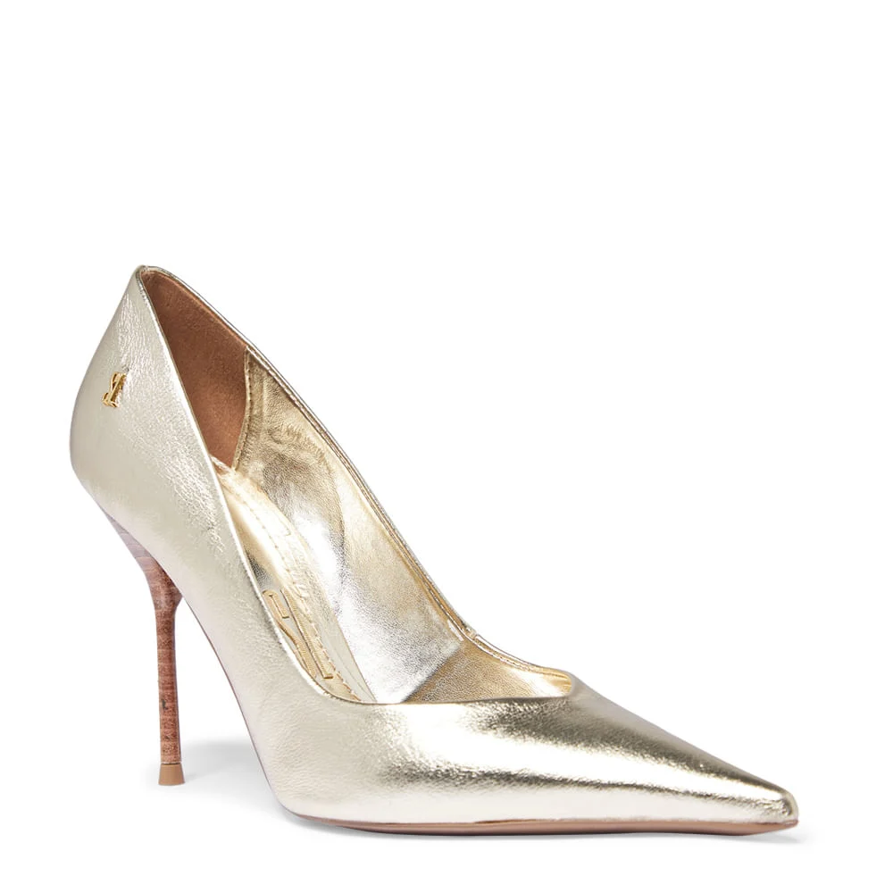 Sapato Scarpin Dourado Metalizado Salto Fino - vista 2 de 3