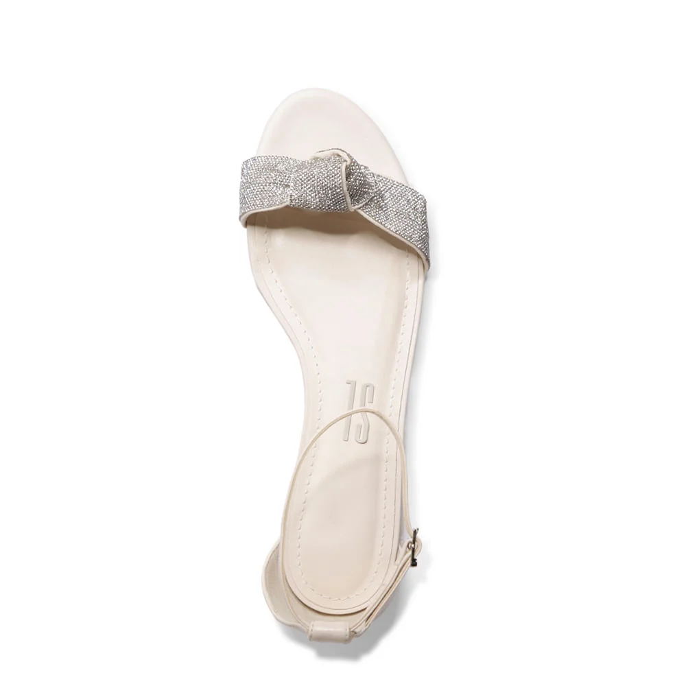 Sandália Rasteira Off White Strass Flat - vista 2 de 4