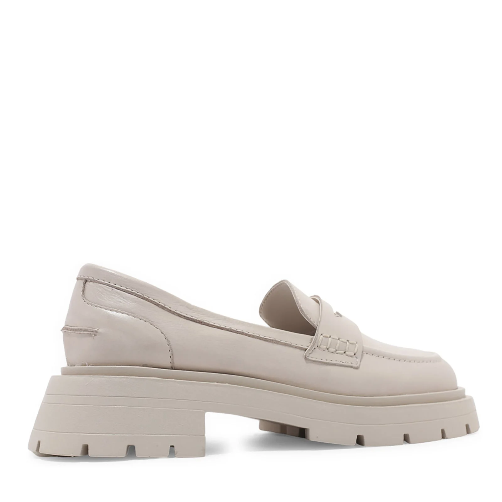 Mocassim Tratorado Nobre Soft Branco Gelo - vista 3 de 4